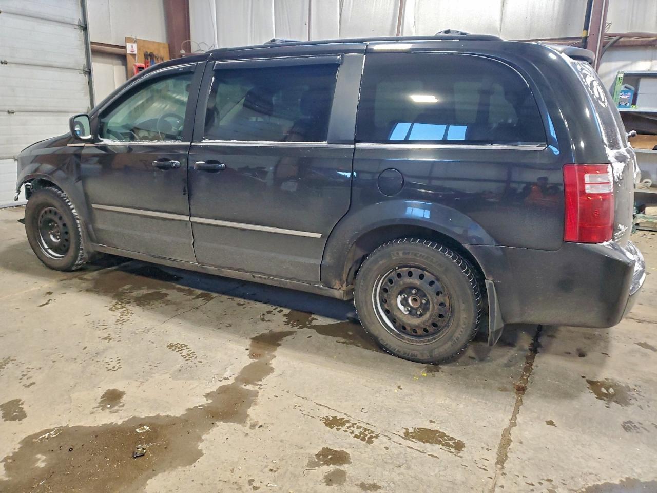 2010 DODGE GRAND CARAVAN