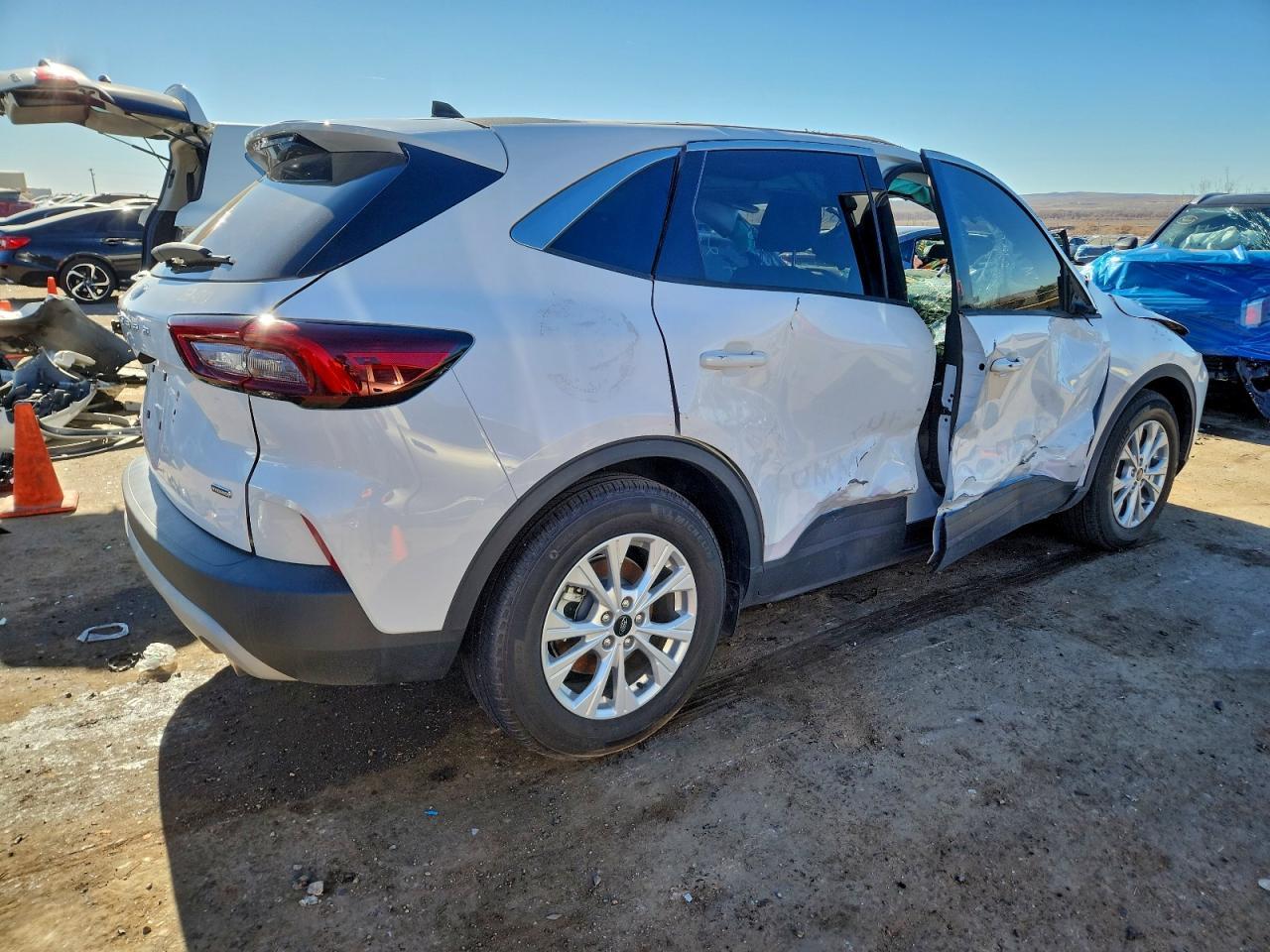 2023 FORD ESCAPE