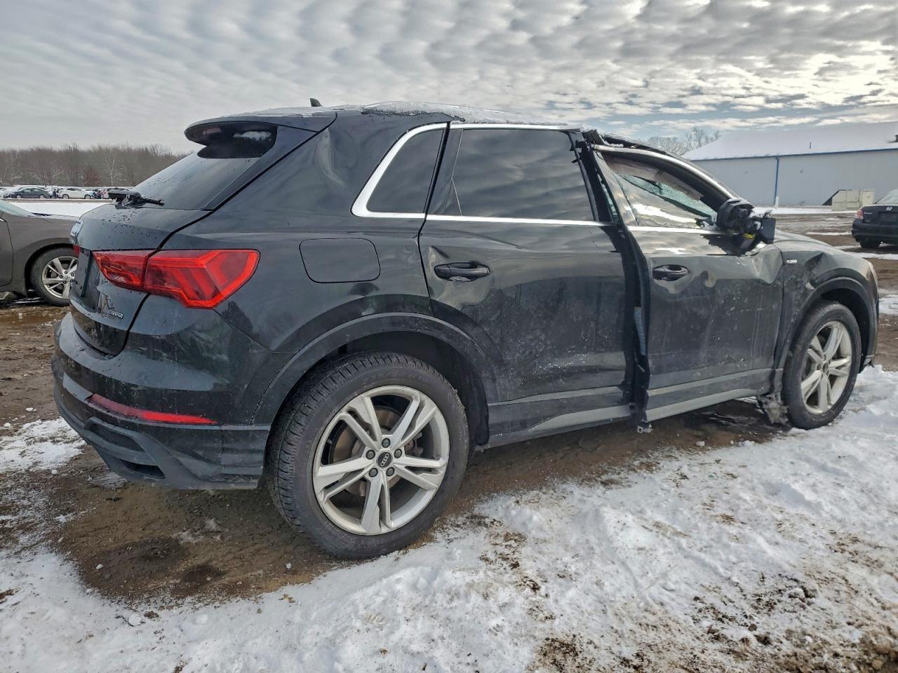 2023 AUDI Q3
