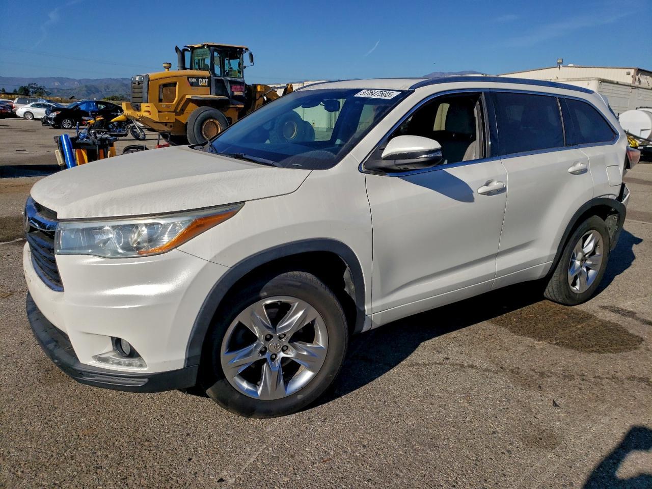 2015 TOYOTA HIGHLANDER