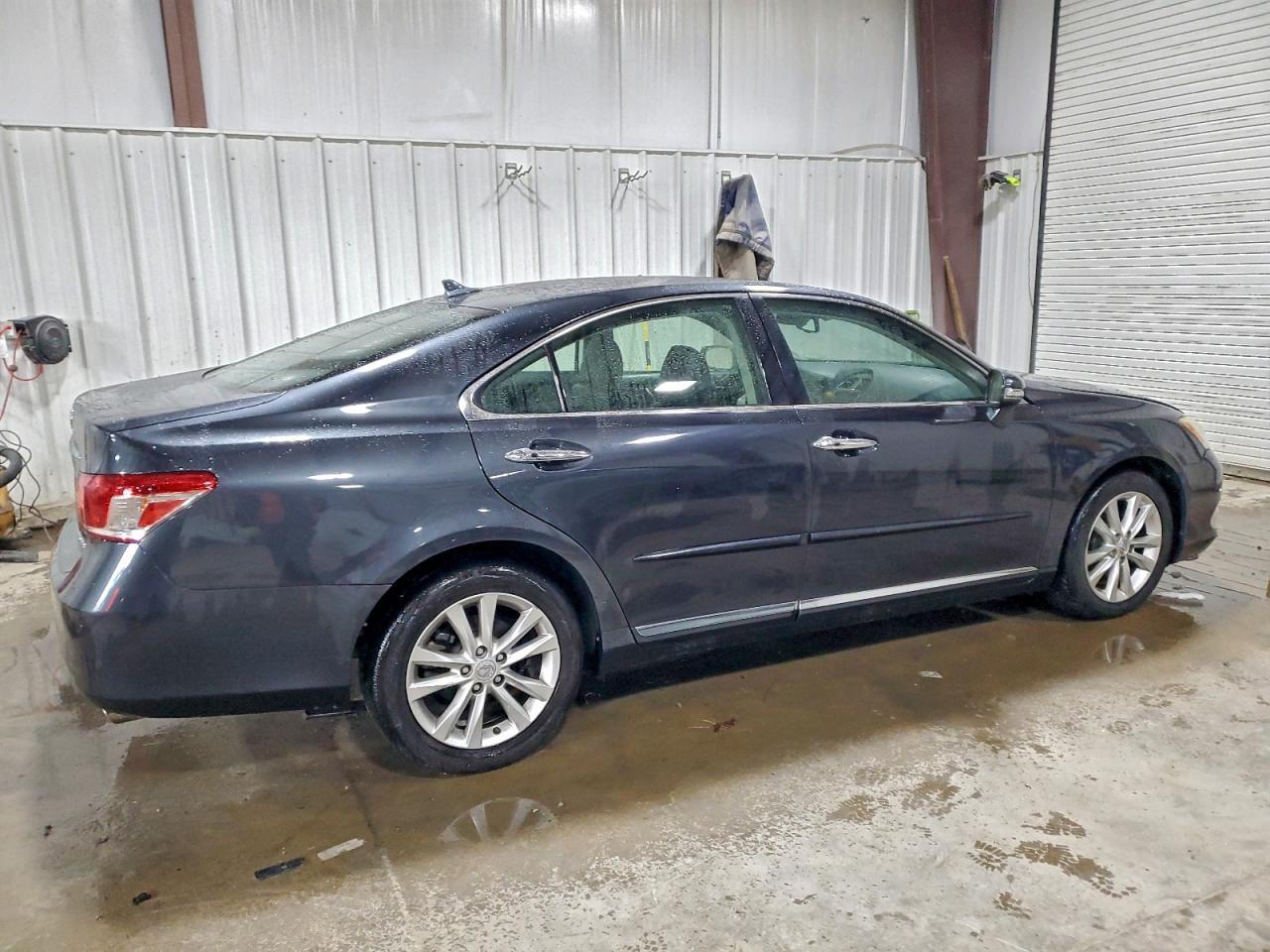 2011 LEXUS ES 350