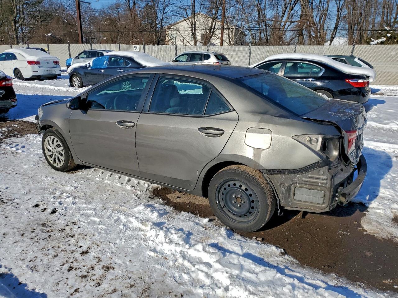 2018 TOYOTA COROLLA