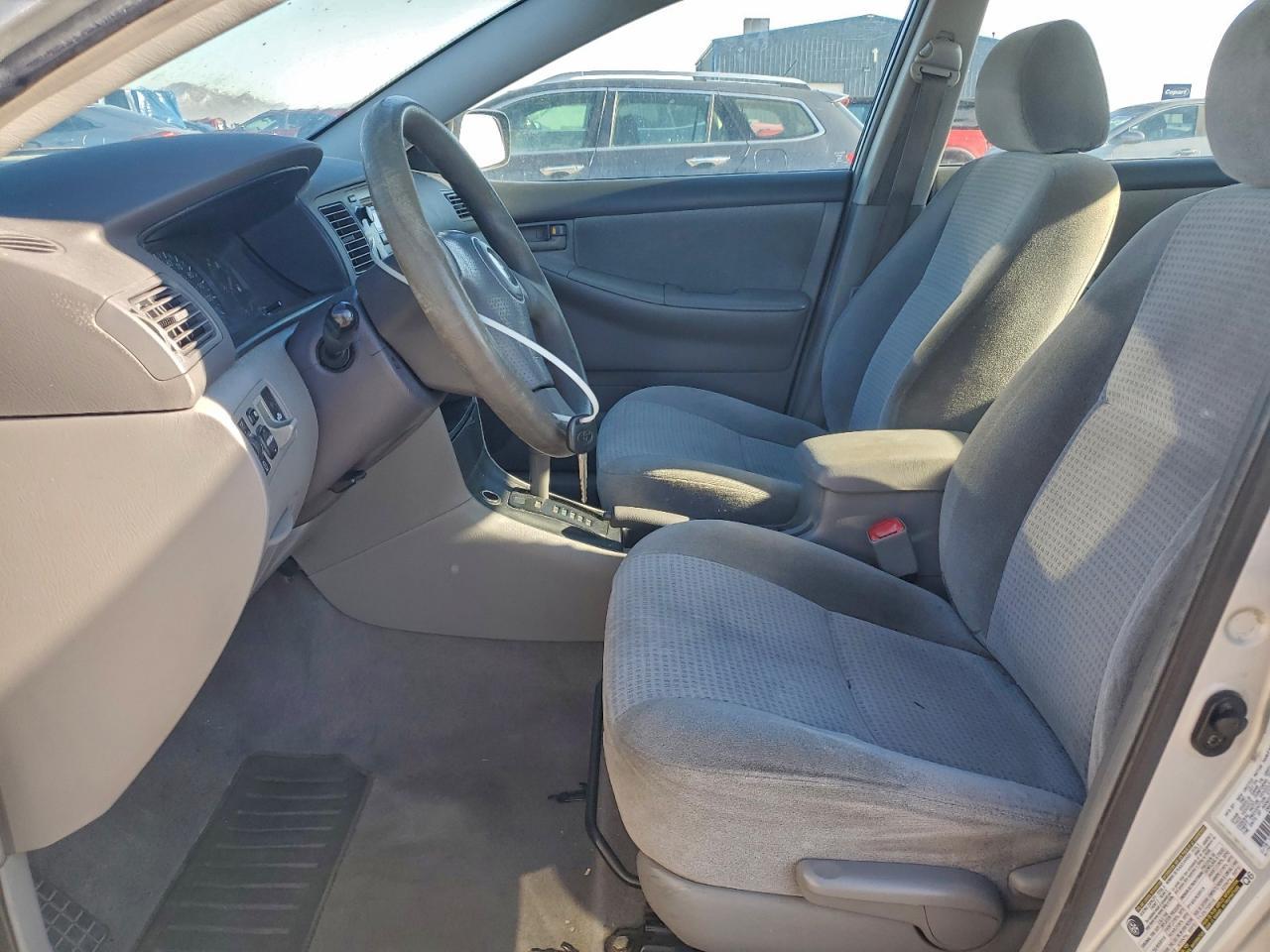 2005 TOYOTA COROLLA
