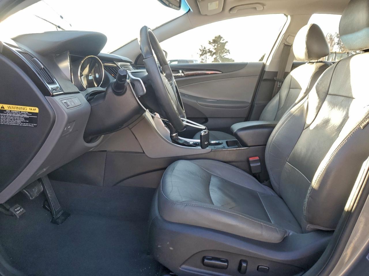 2012 HYUNDAI SONATA