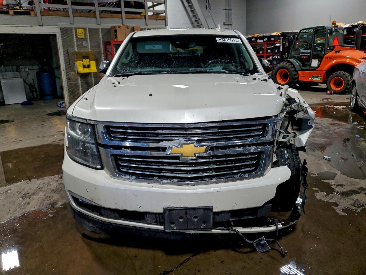 2015 CHEVROLET Suburban