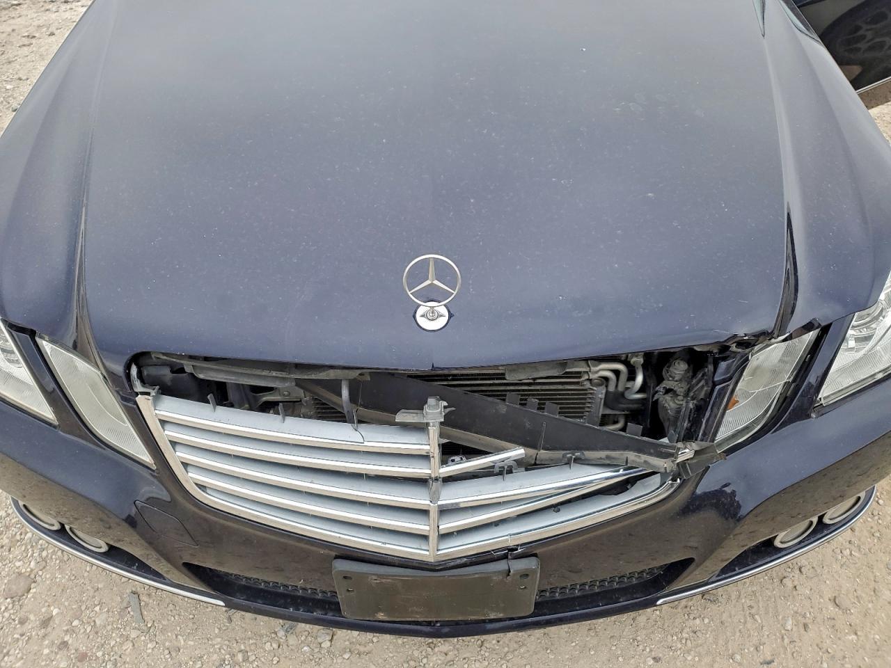 2011 MERCEDES-BENZ E-Class