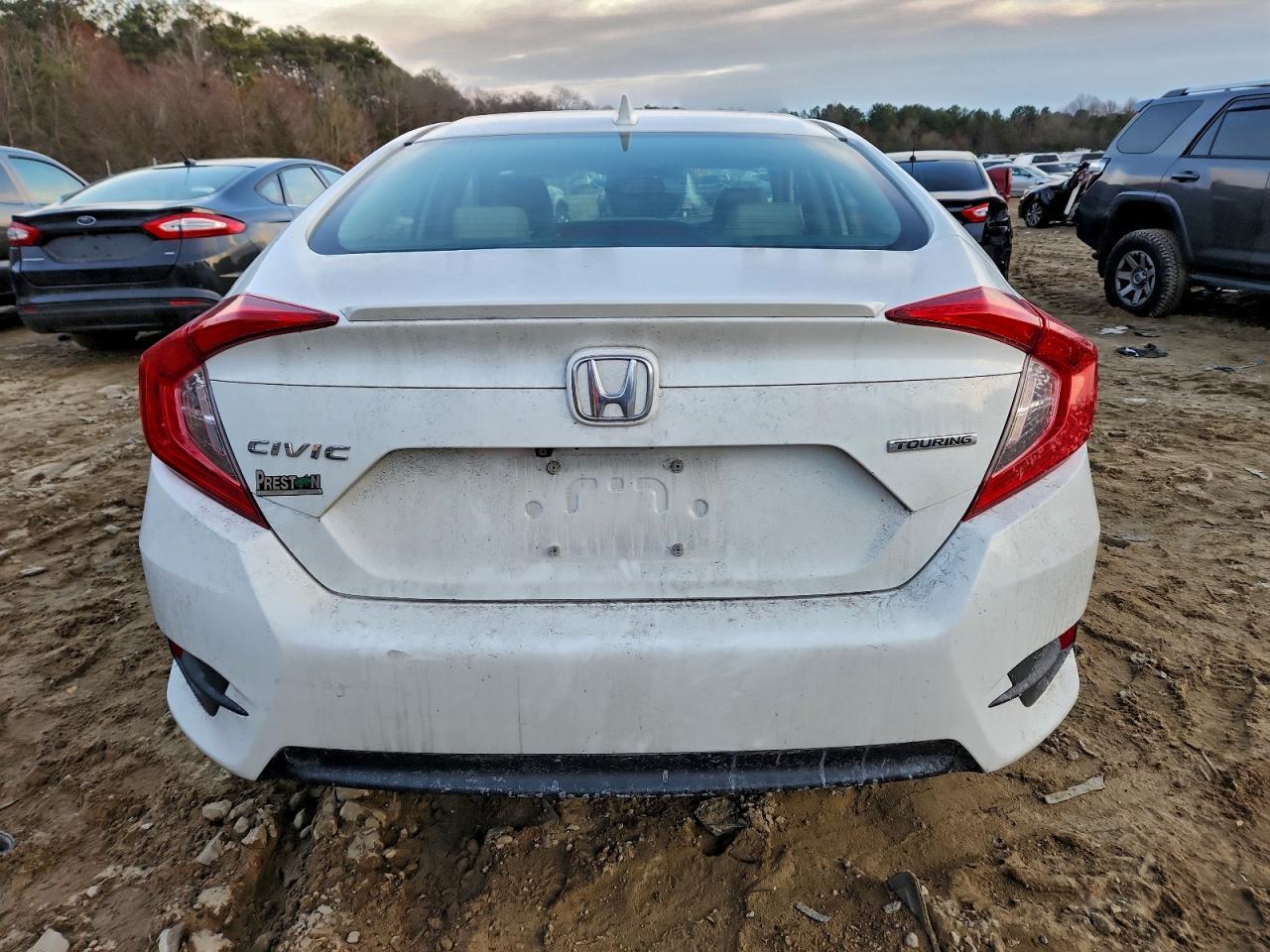 2018 HONDA CIVIC