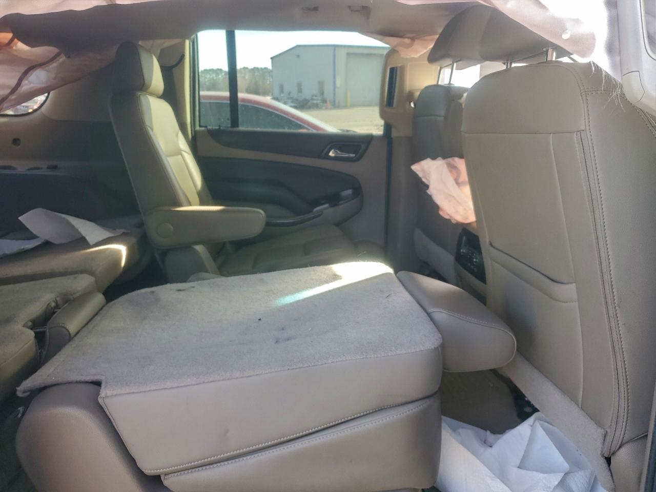 2017 CHEVROLET Suburban