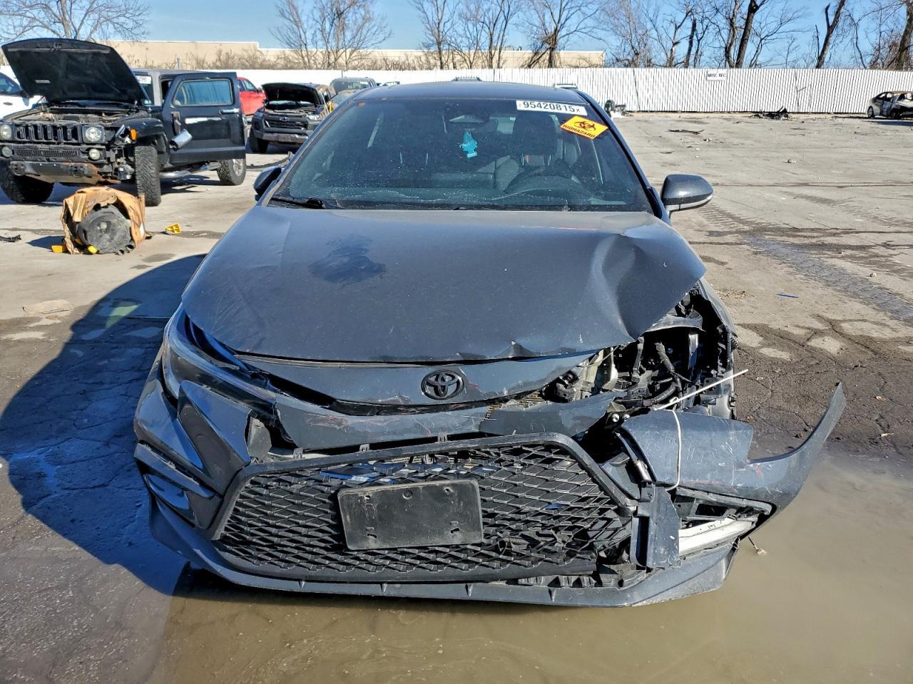 2024 TOYOTA COROLLA