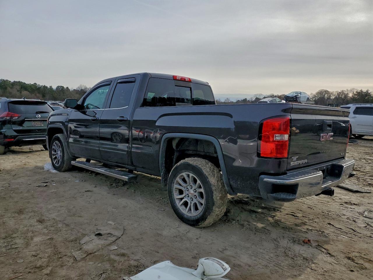 2015 GMC Sierra