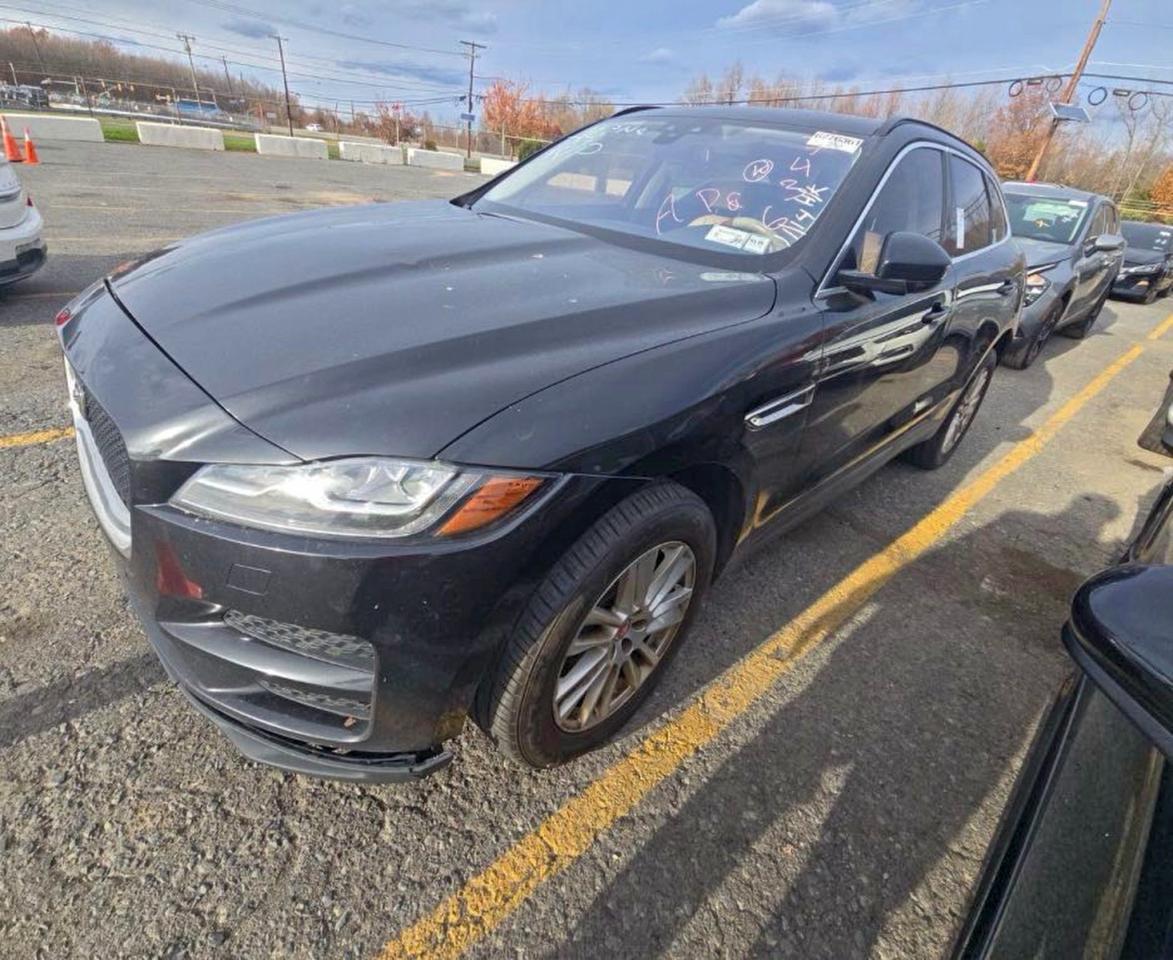 2017 JAGUAR F-Pace