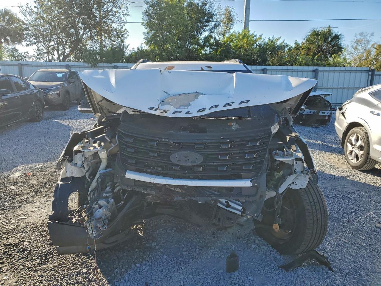 2017 FORD Explorer Sport Trac