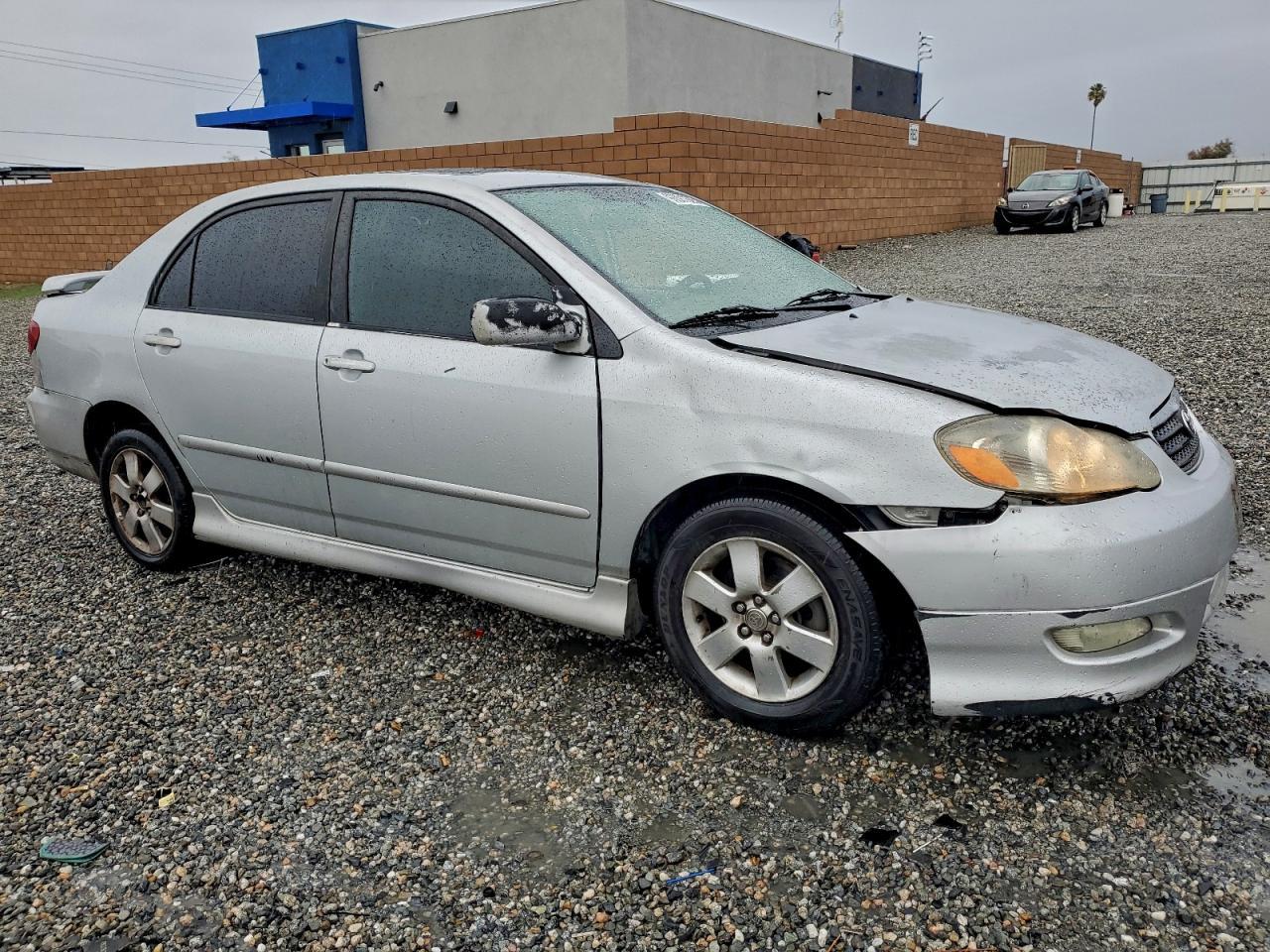 2005 TOYOTA COROLLA