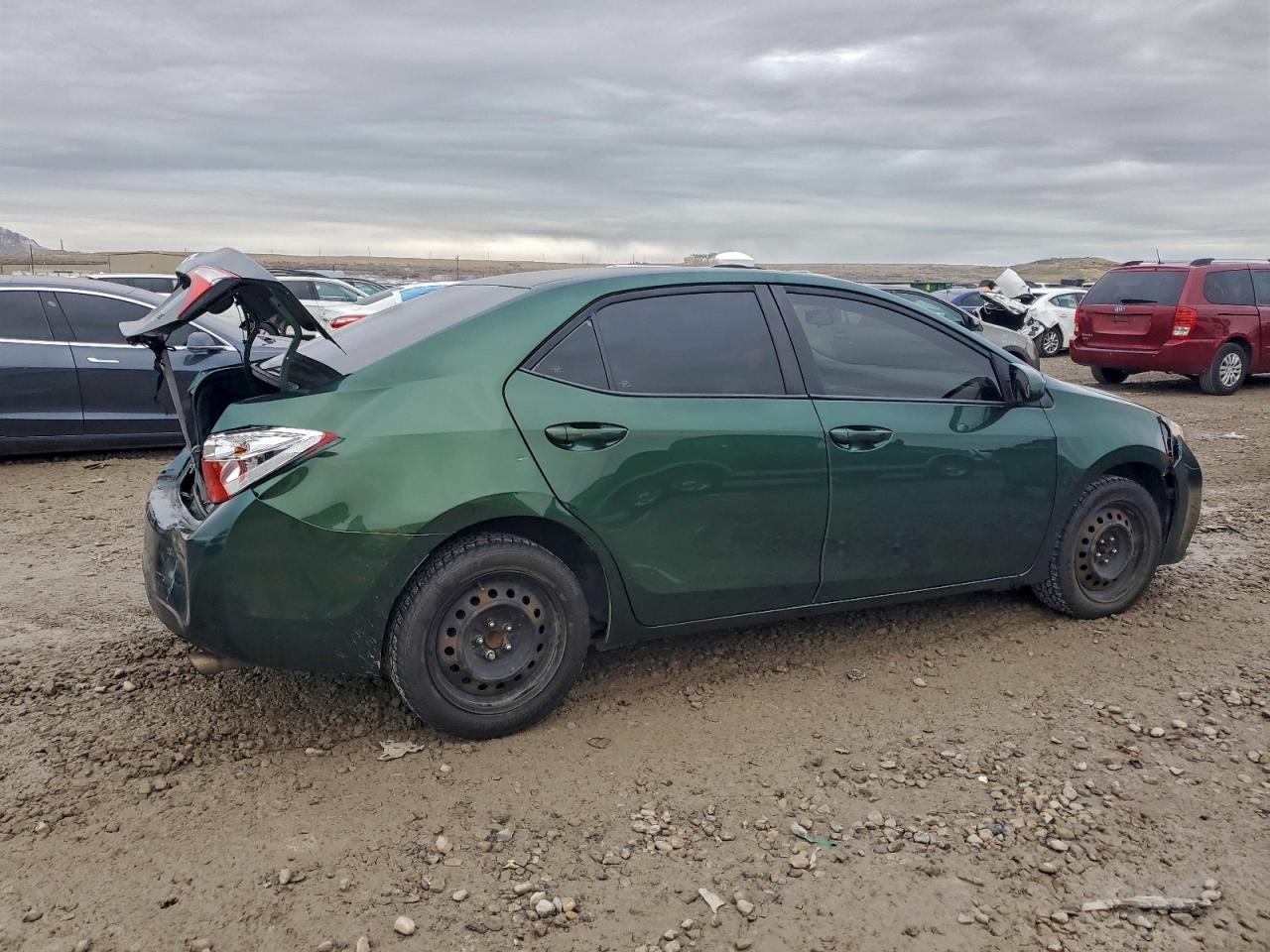 2016 TOYOTA COROLLA