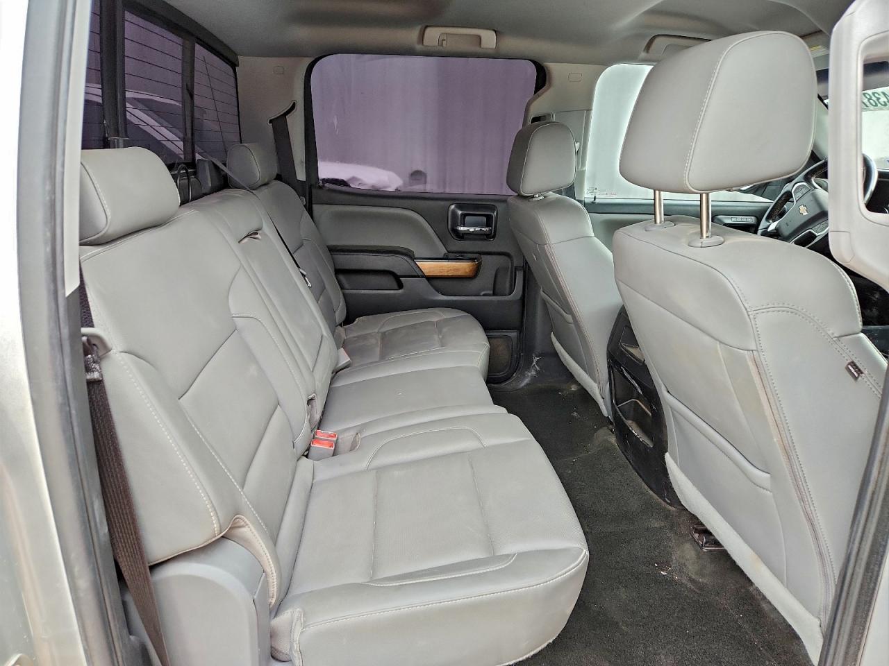 2018 CHEVROLET Silverado