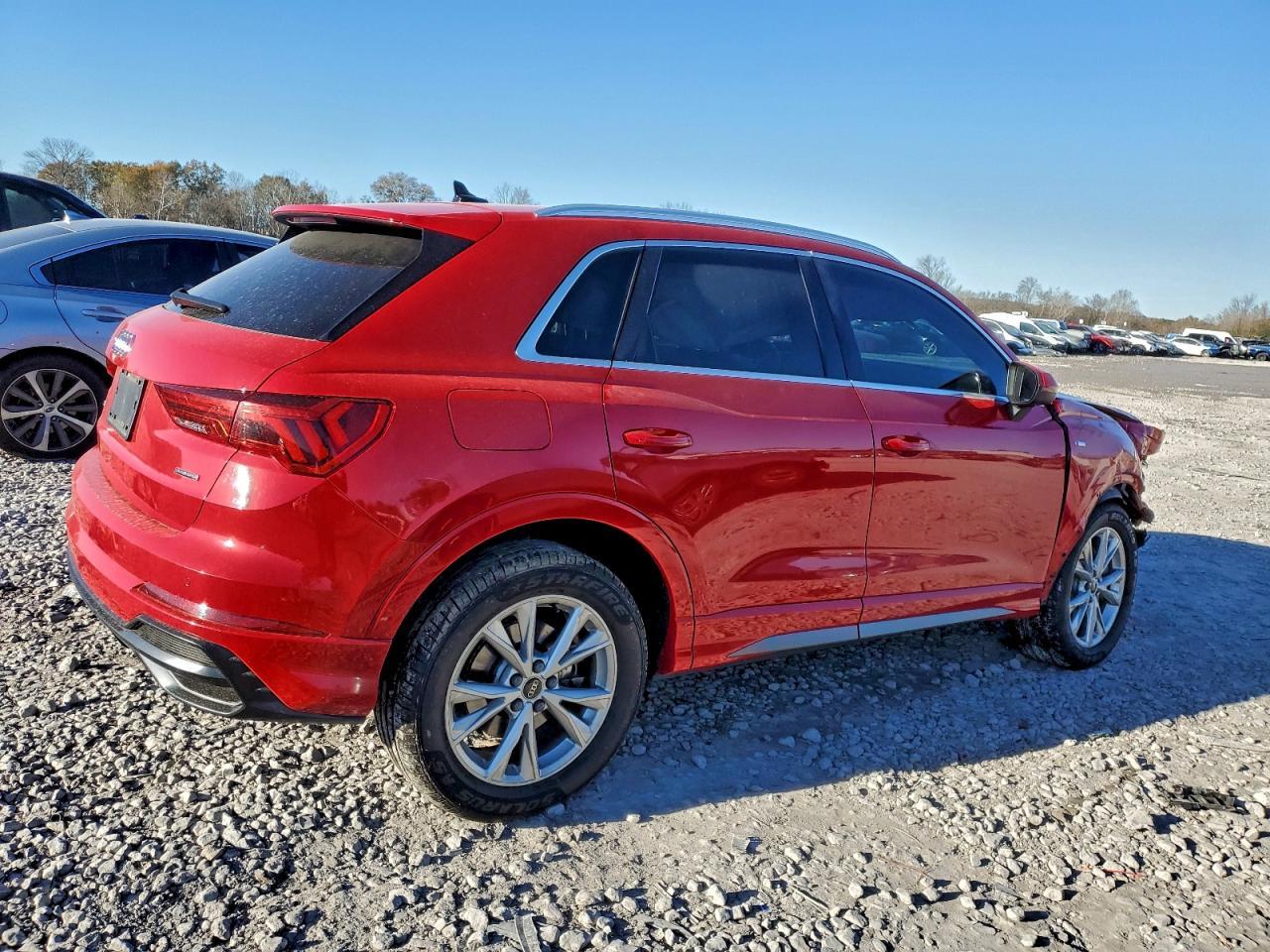 2022 AUDI Q3