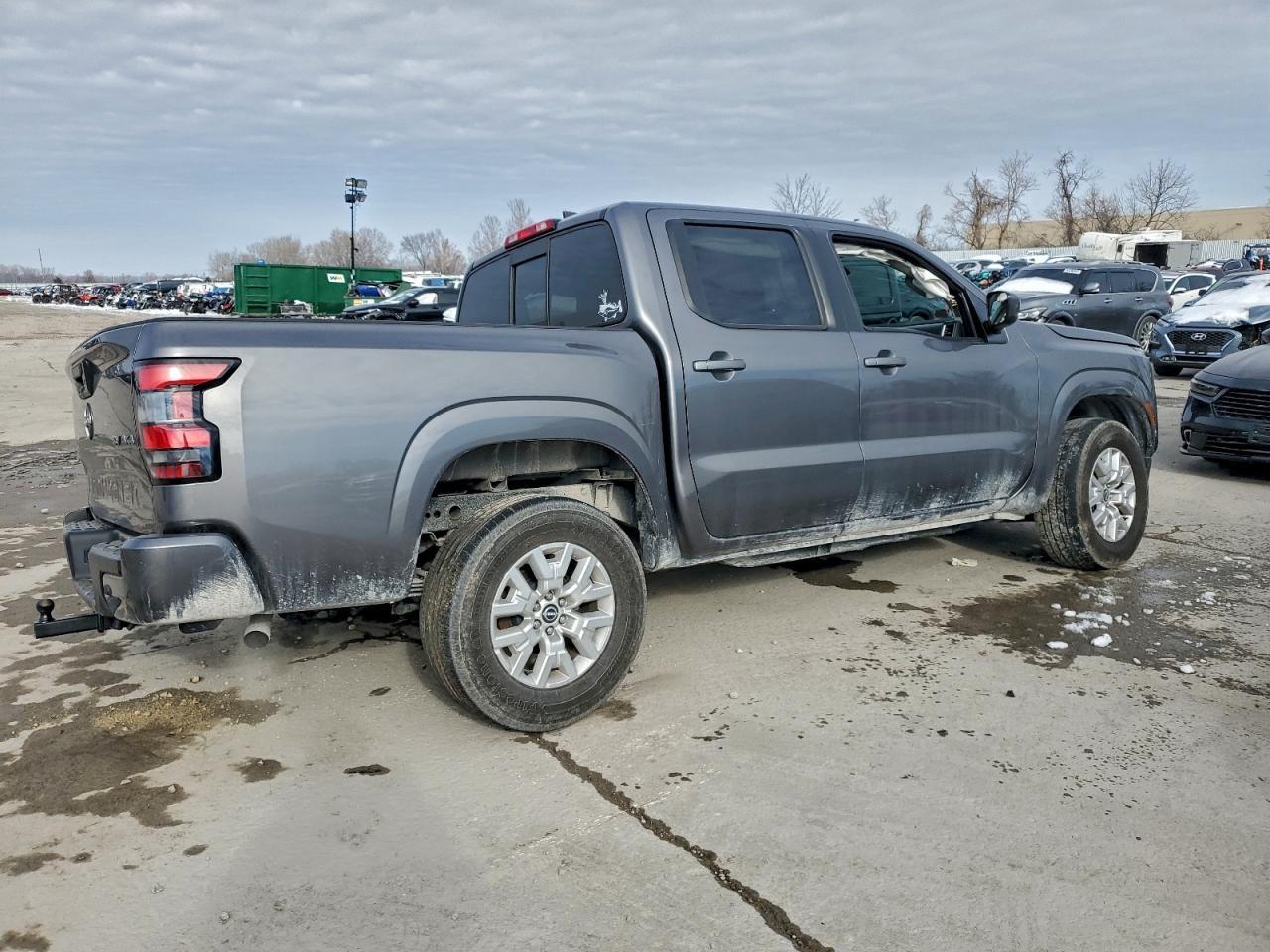 2022 NISSAN Frontier