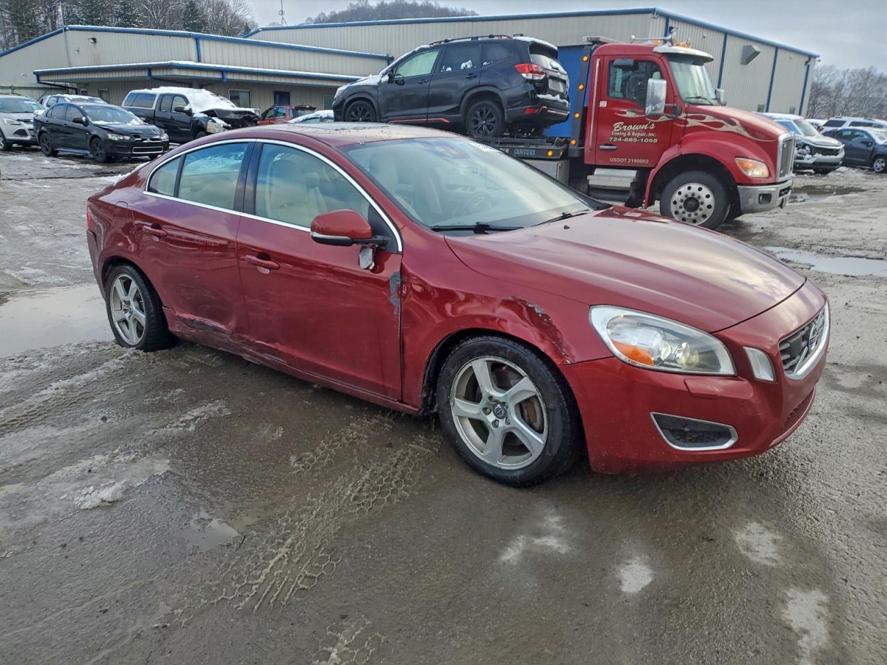2013 VOLVO S60