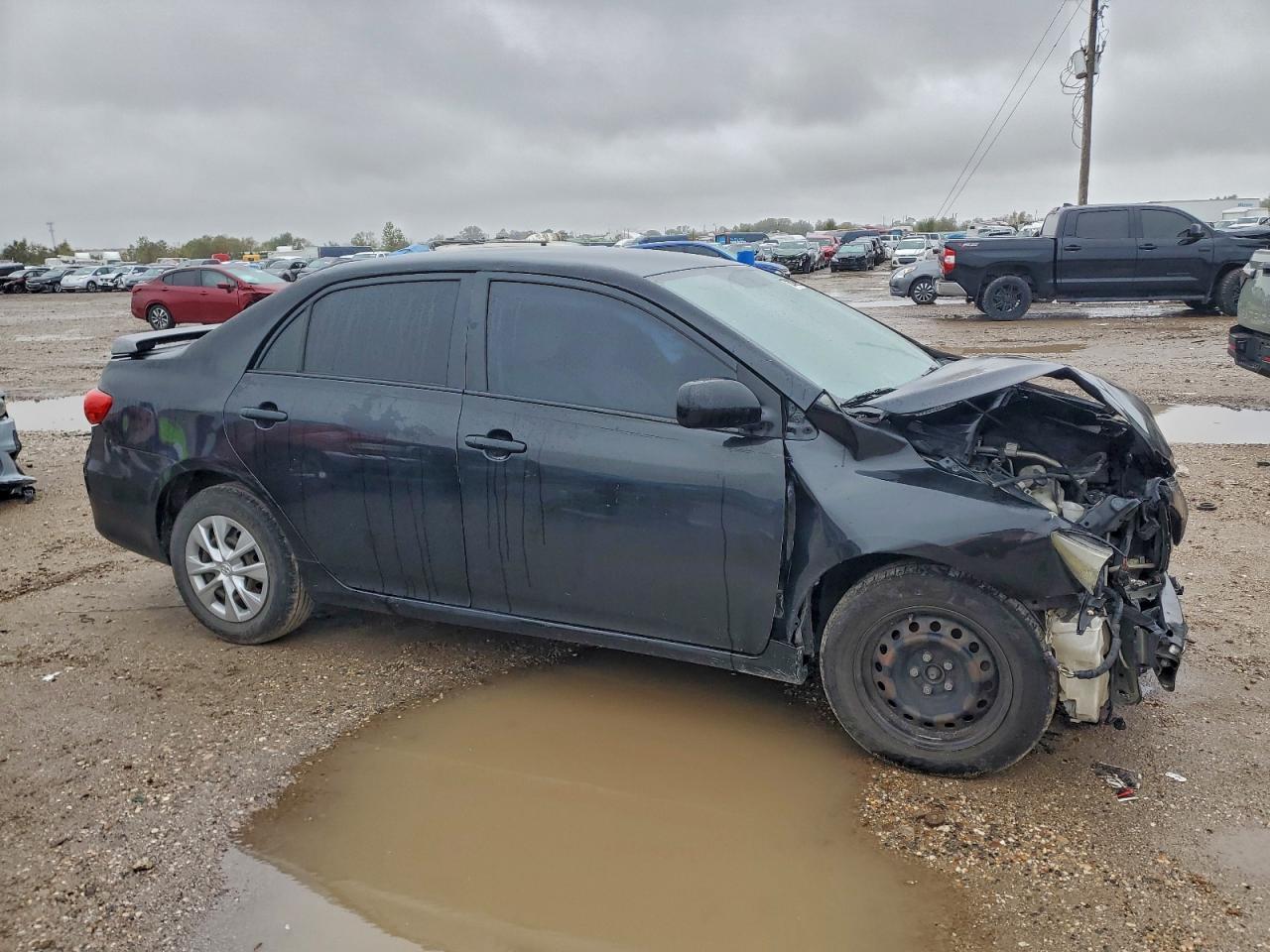 2011 TOYOTA COROLLA