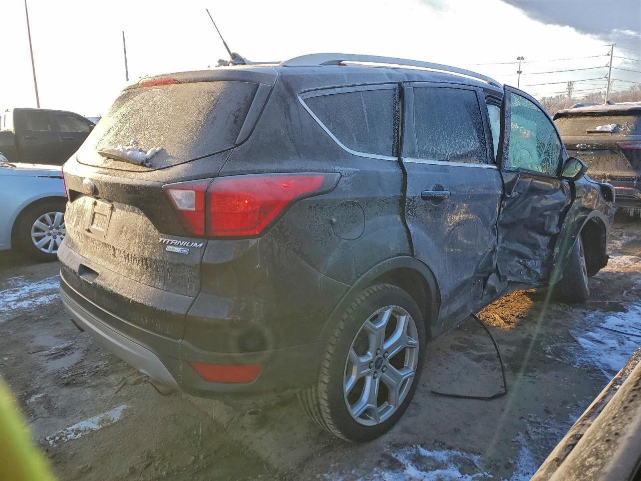 2019 FORD ESCAPE