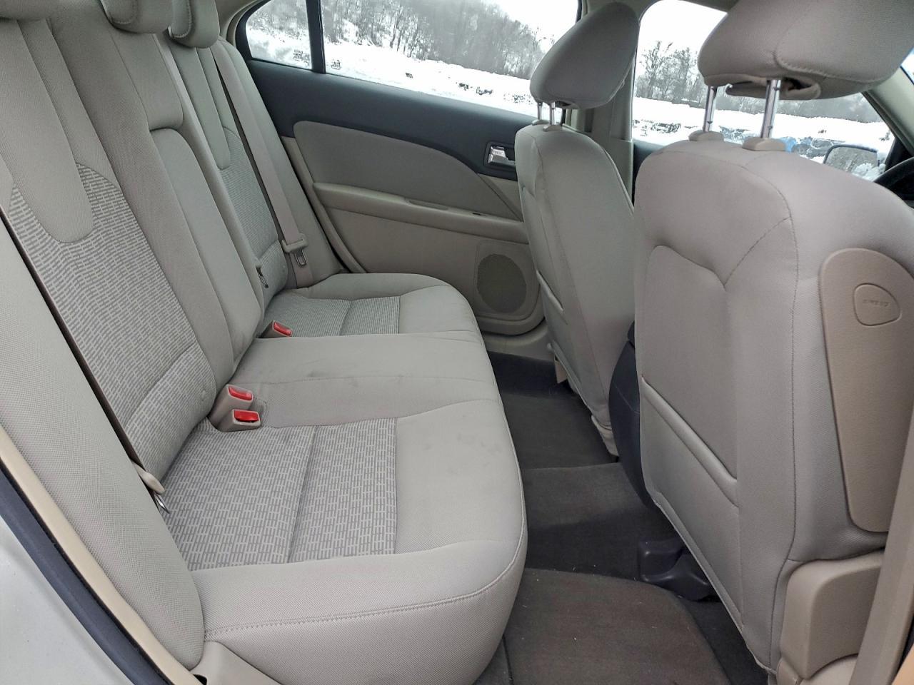 2010 FORD FUSION