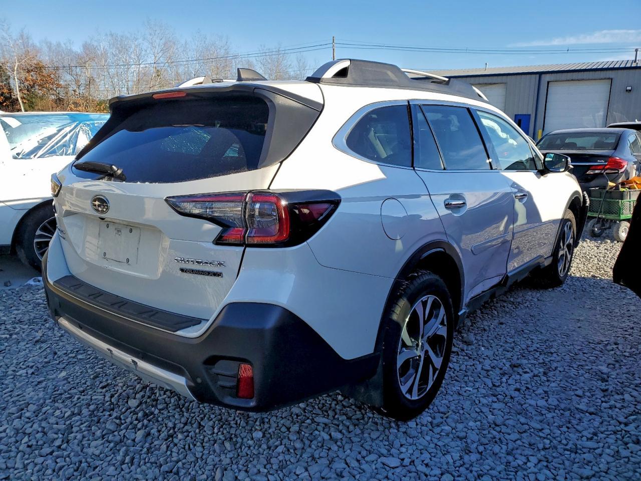 2022 SUBARU Outback