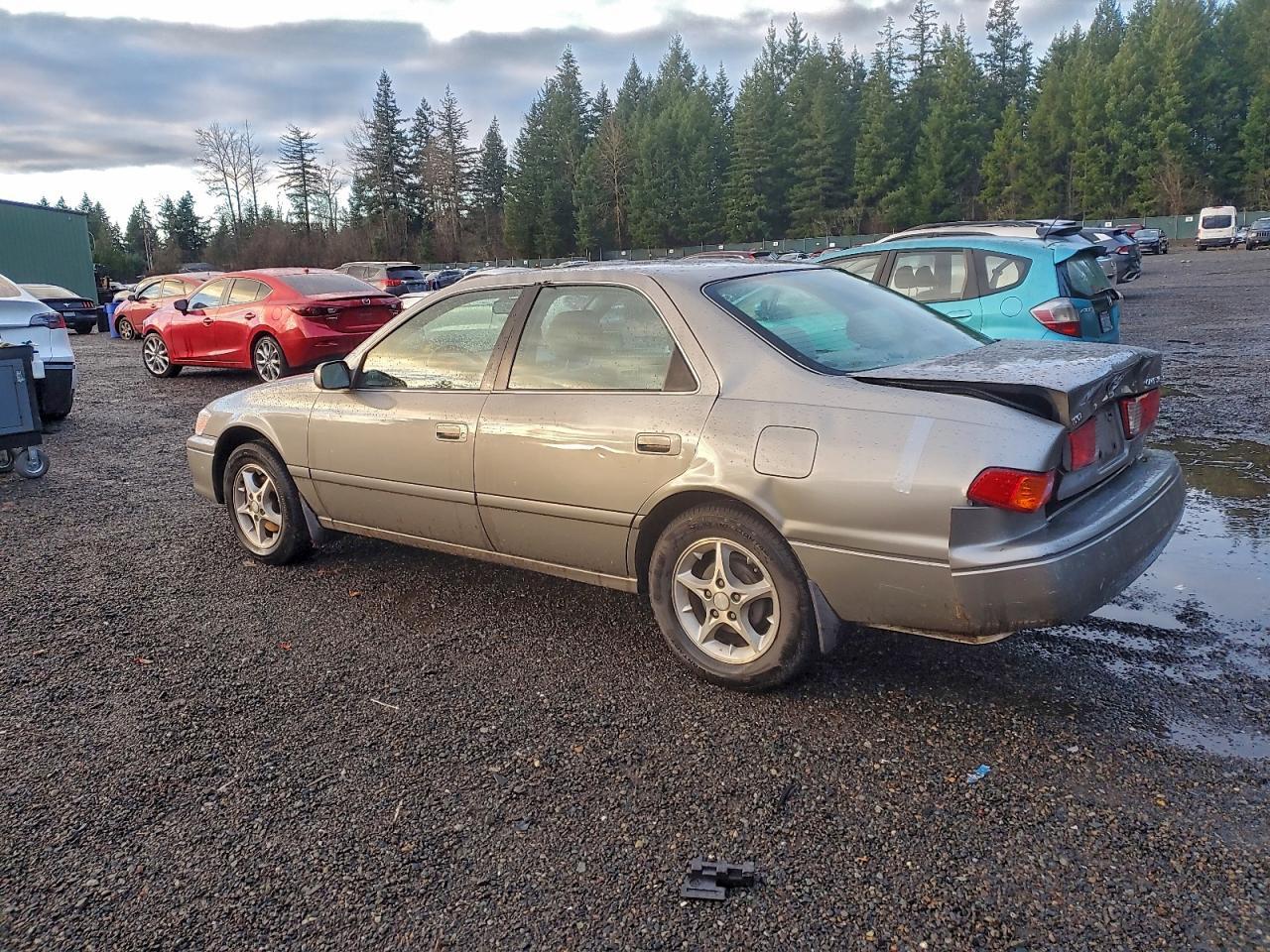 2001 TOYOTA CAMRY