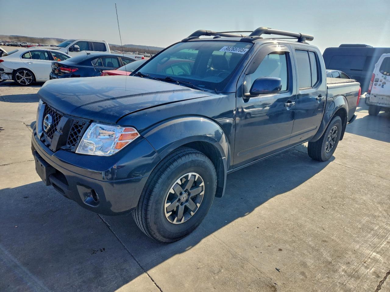 2016 NISSAN Frontier