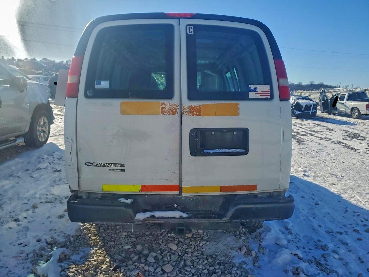 2013 CHEVROLET EXPRESS 2500