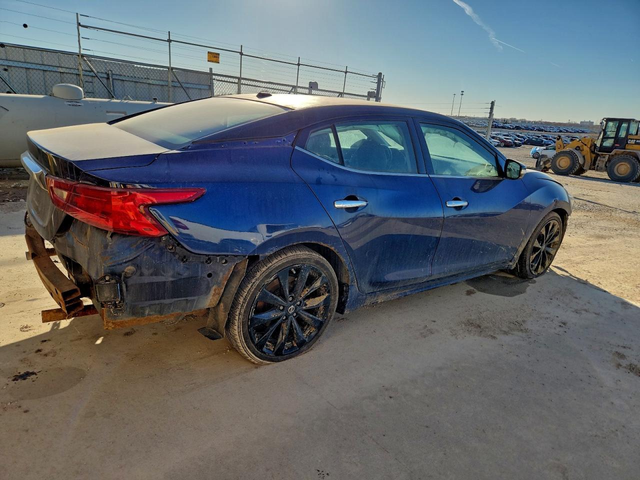 2016 NISSAN Maxima