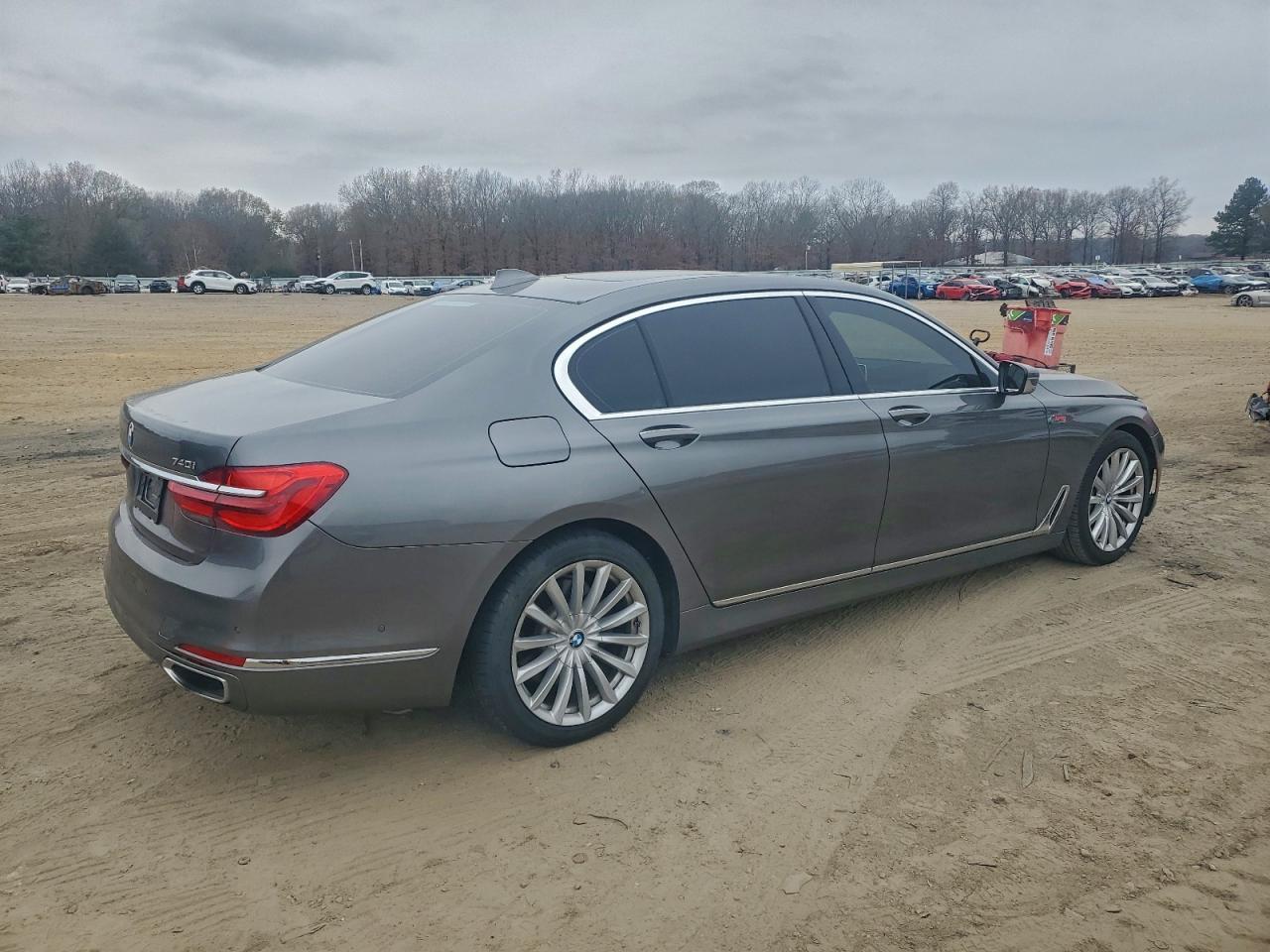 2016 BMW 7 series