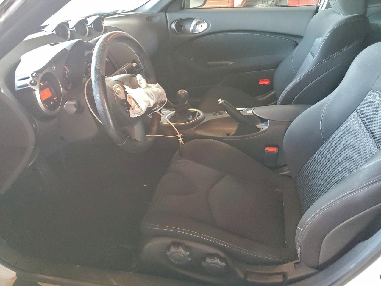 2016 NISSAN 370Z