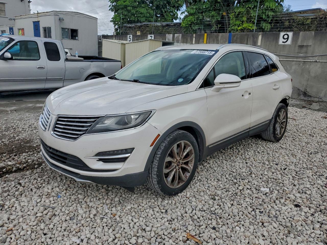 2015 LINCOLN MKC
