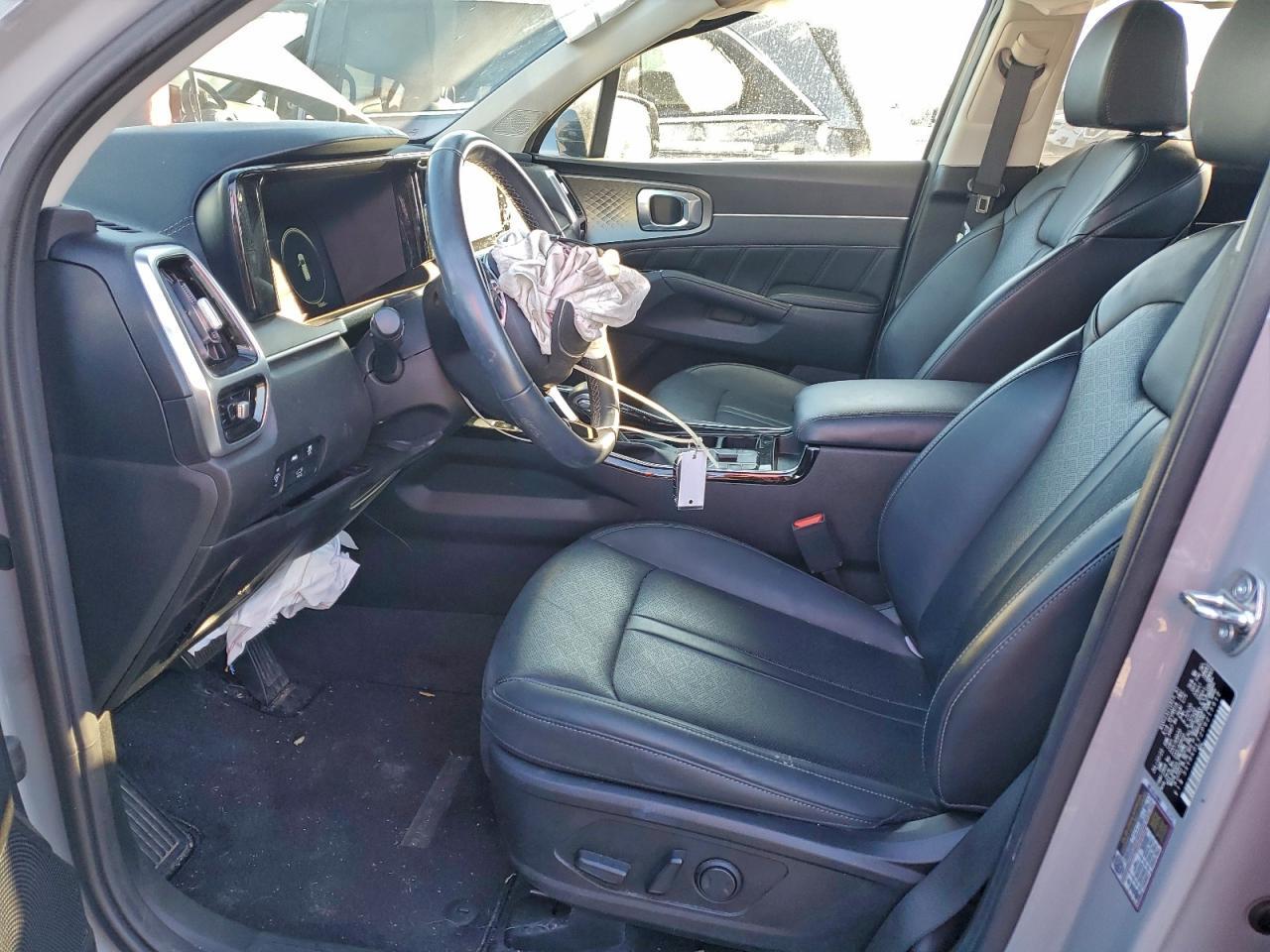2023 KIA SORENTO