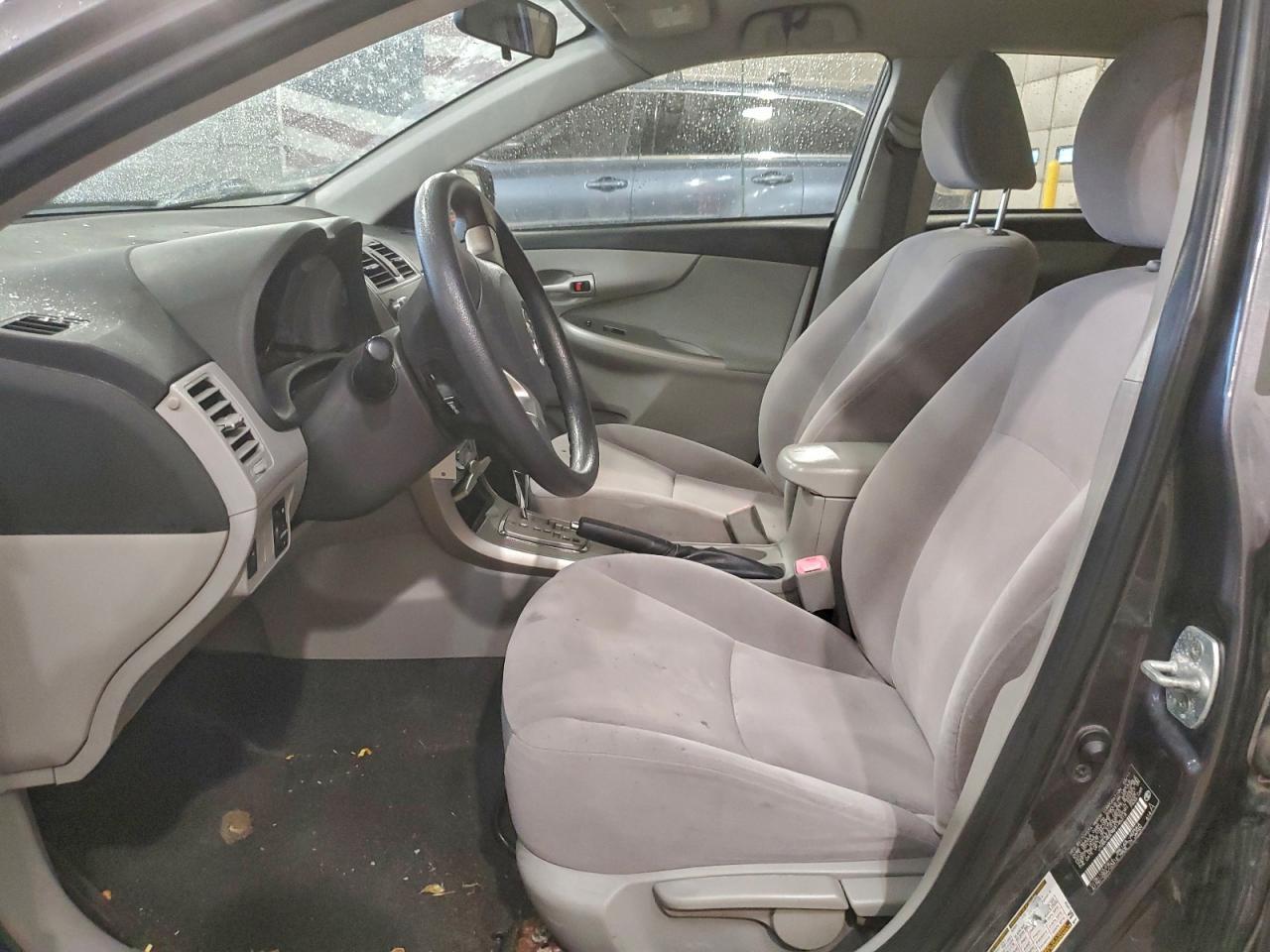 2011 TOYOTA COROLLA