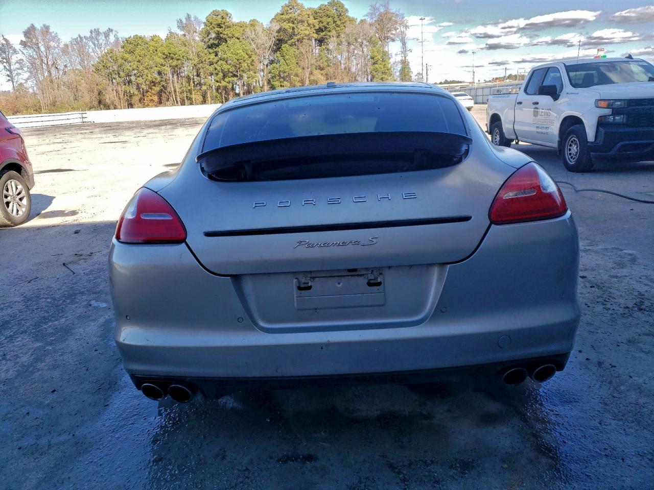 2013 PORSCHE Panamera