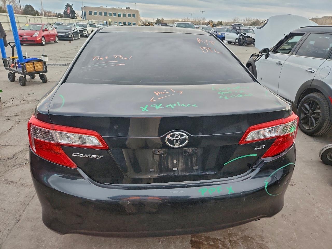 2012 TOYOTA CAMRY