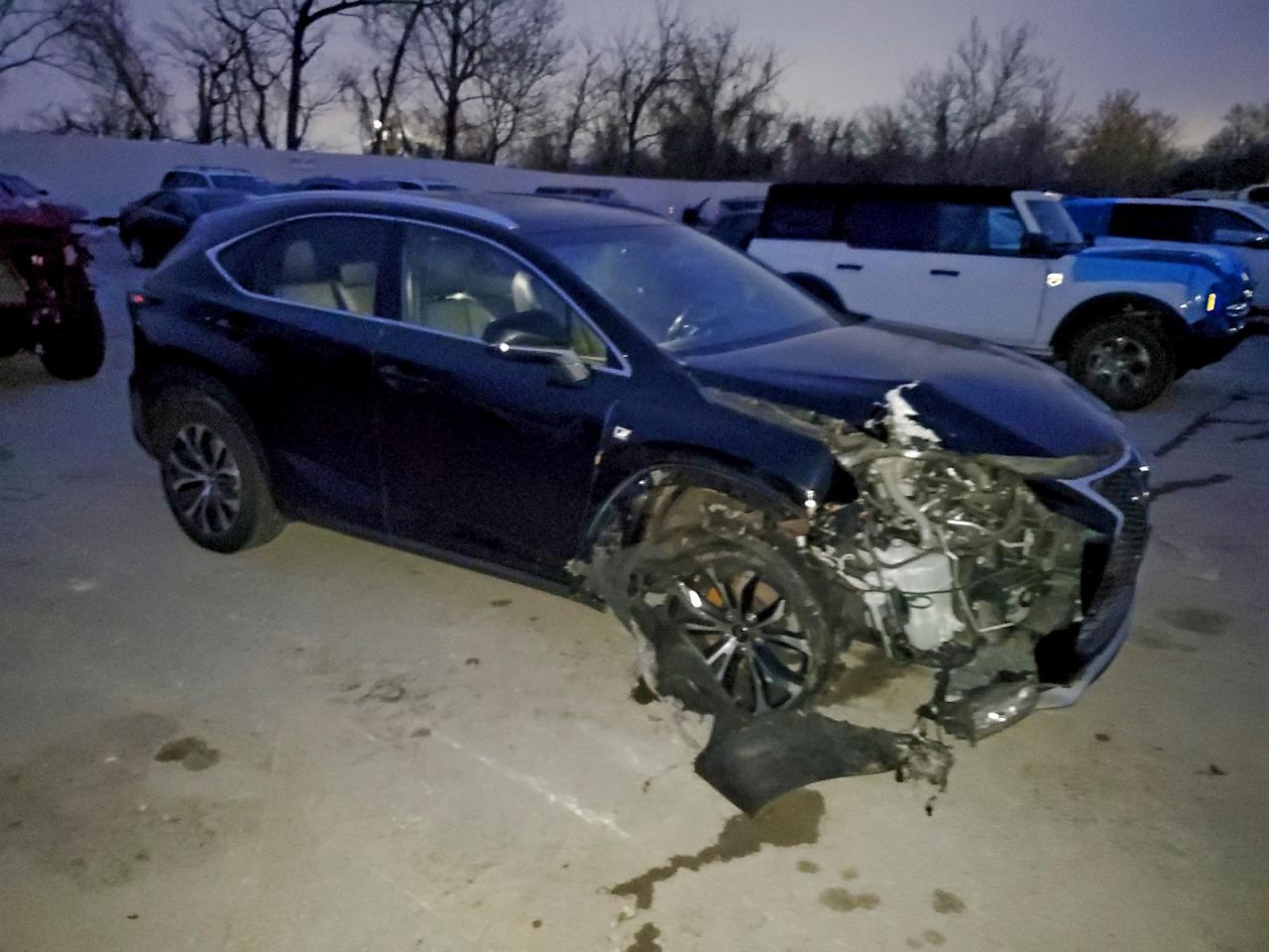2017 LEXUS NX 200T