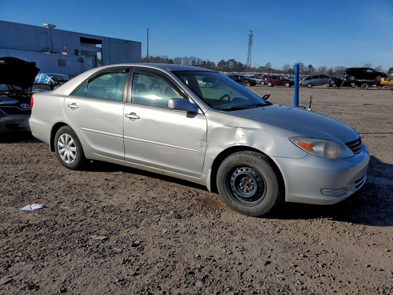 2004 TOYOTA CAMRY