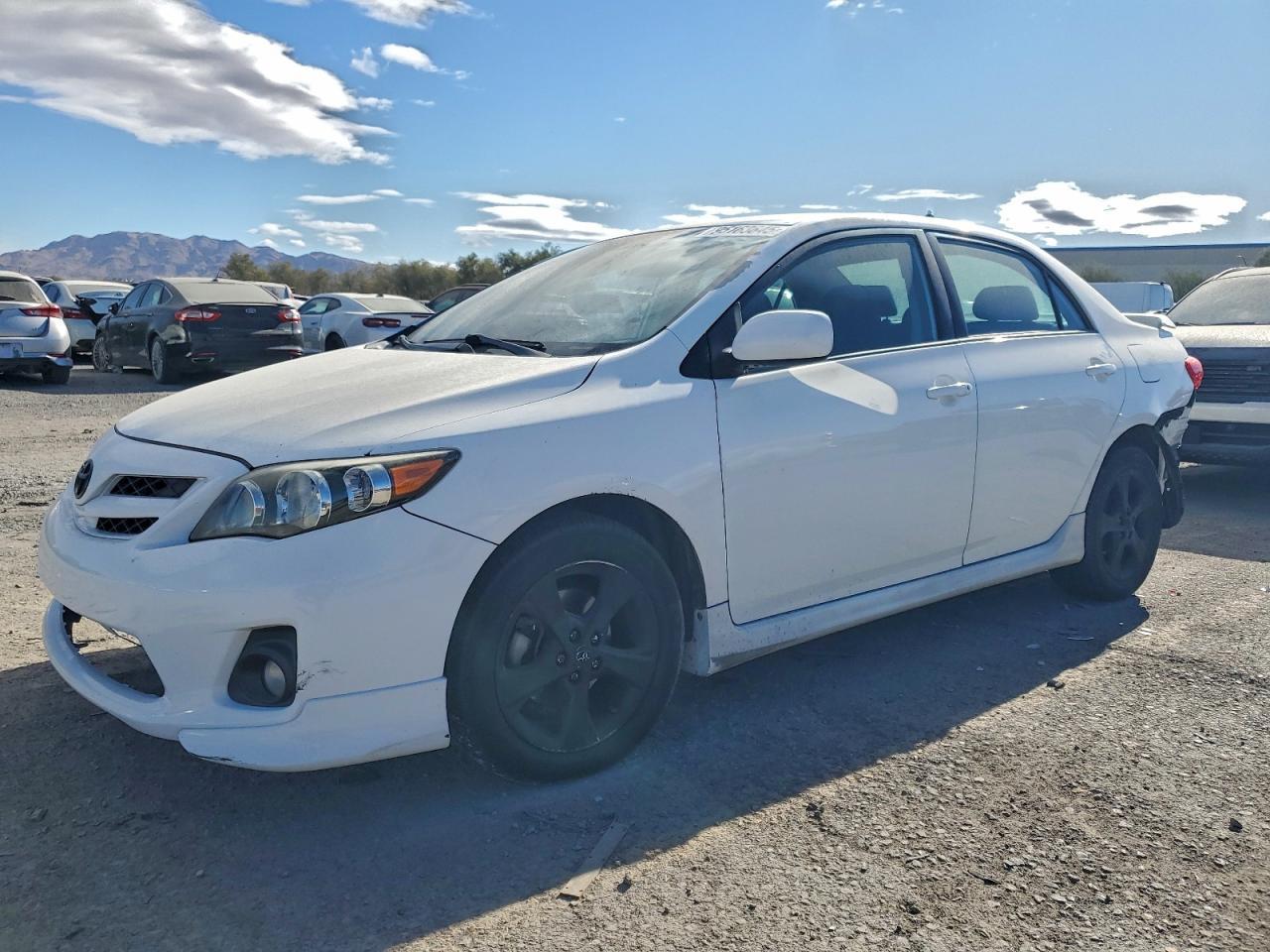 2013 TOYOTA COROLLA