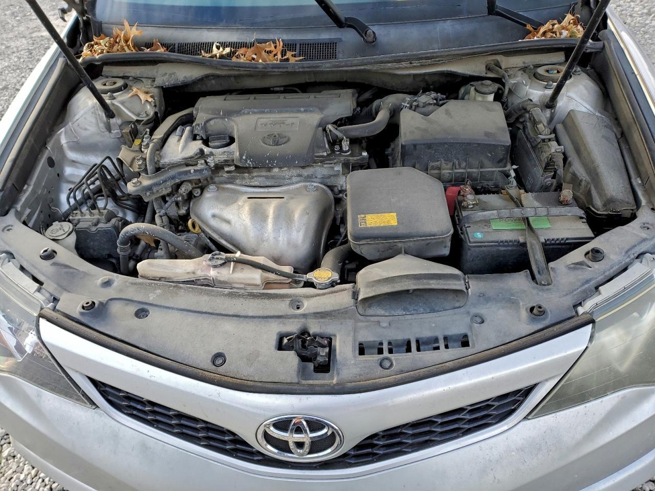 2014 TOYOTA CAMRY