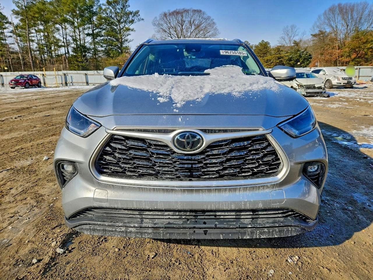 2021 TOYOTA HIGHLANDER