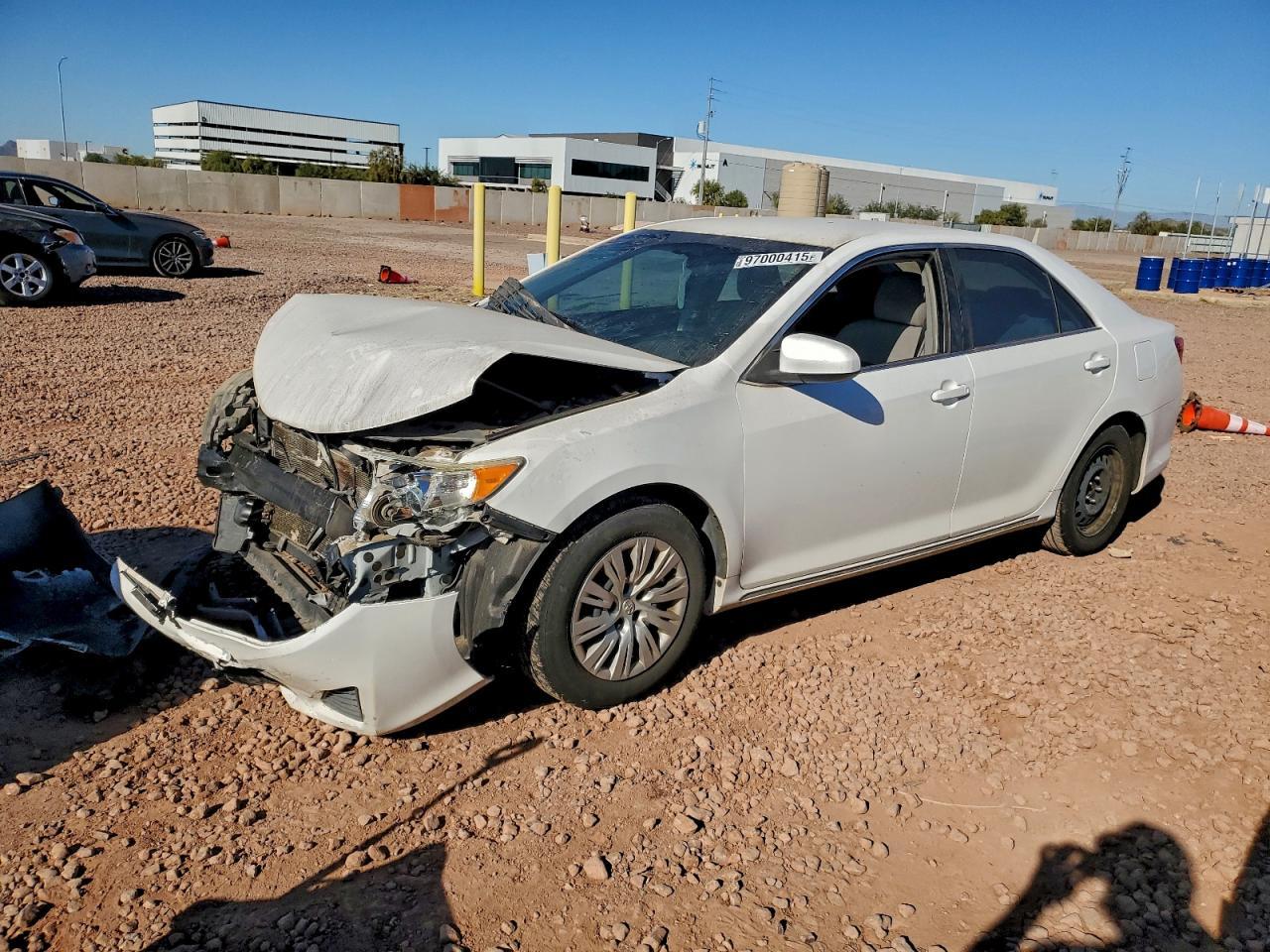 2013 TOYOTA CAMRY