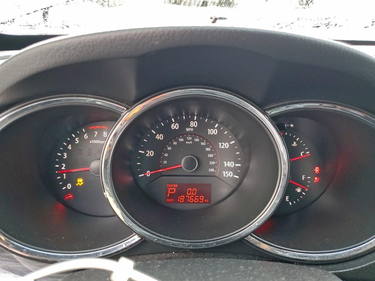 2011 KIA SORENTO