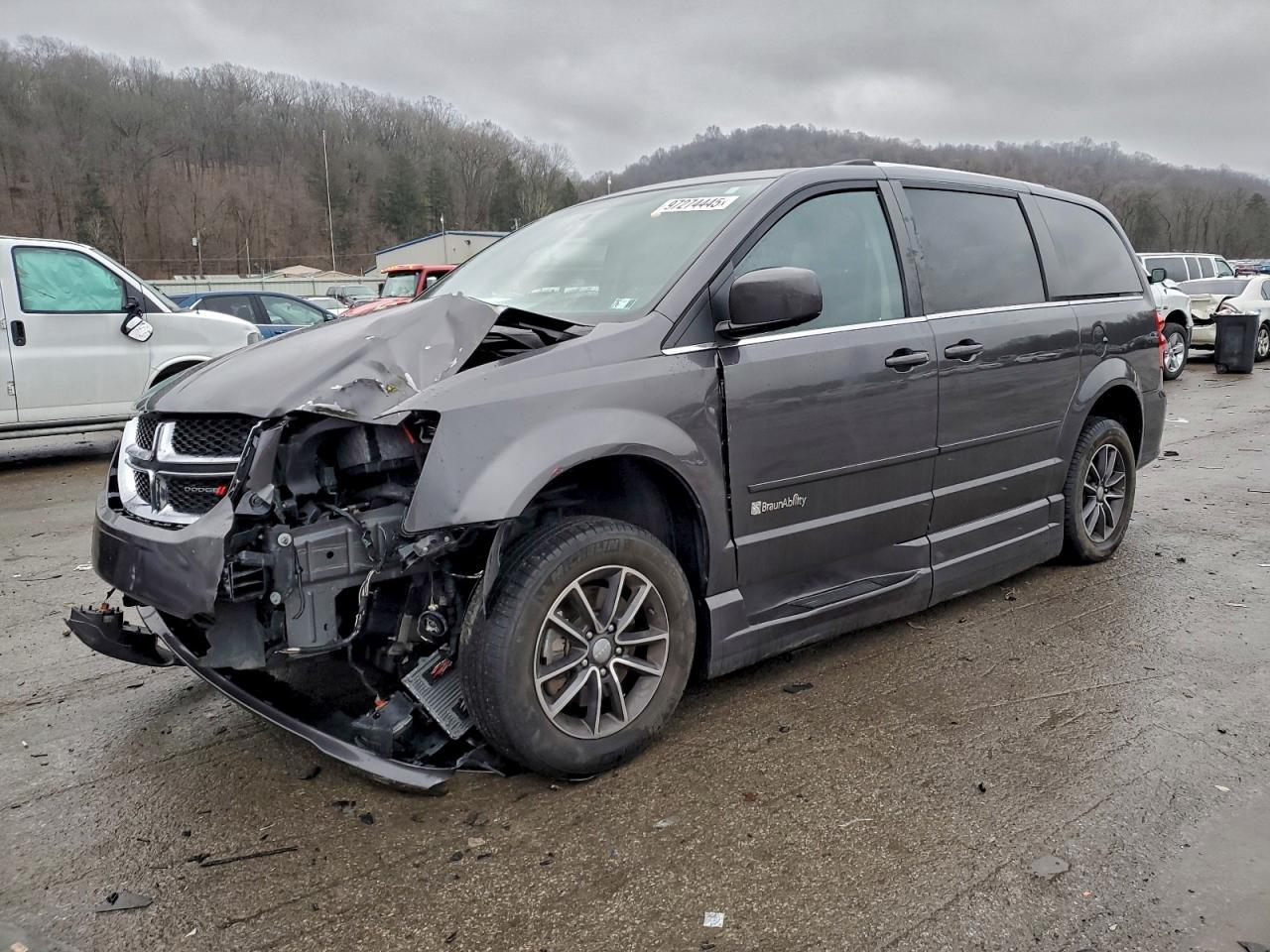 2017 DODGE GRAND CARAVAN