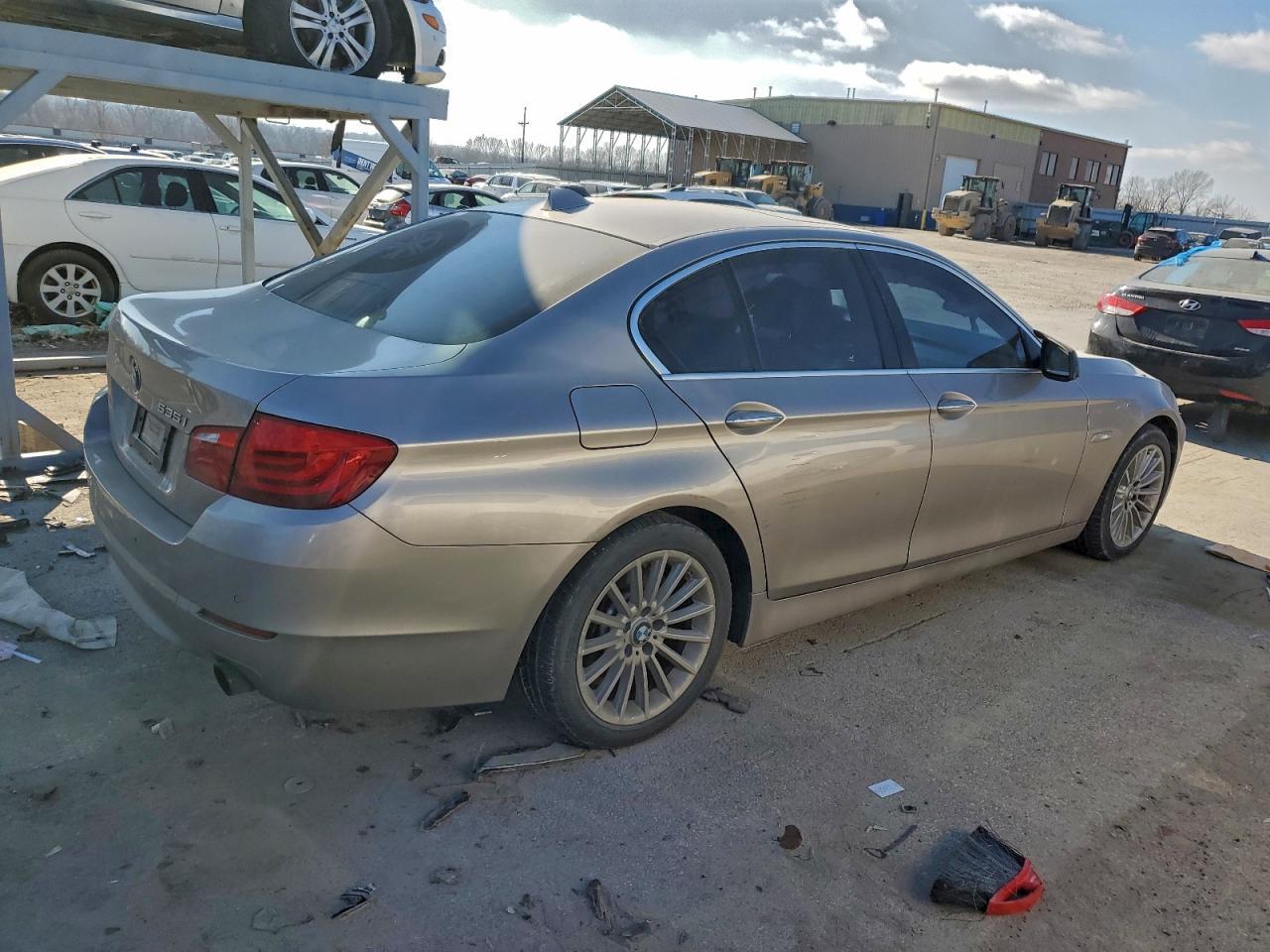 2013 BMW 5 series
