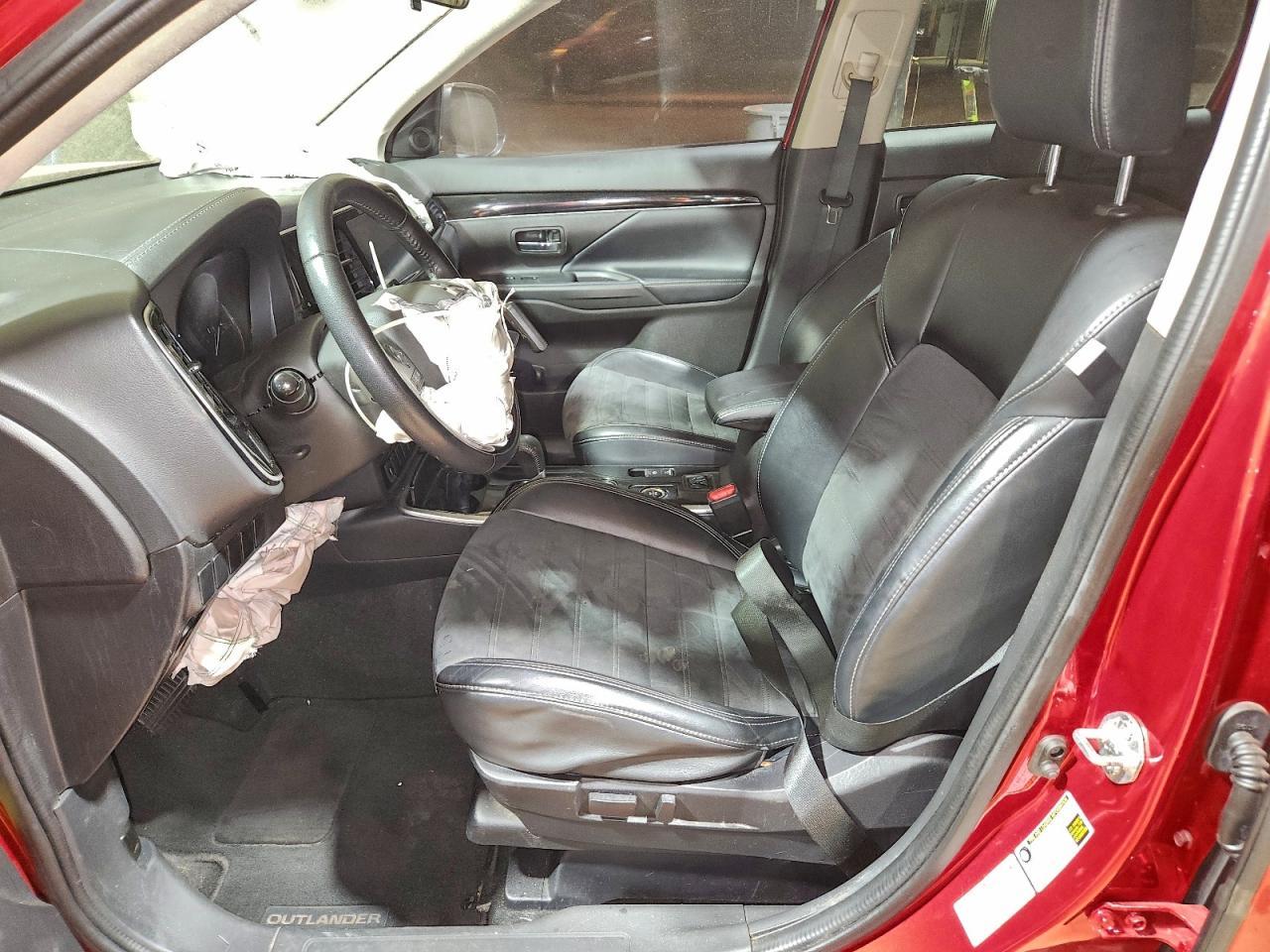 2019 MITSUBISHI outlander