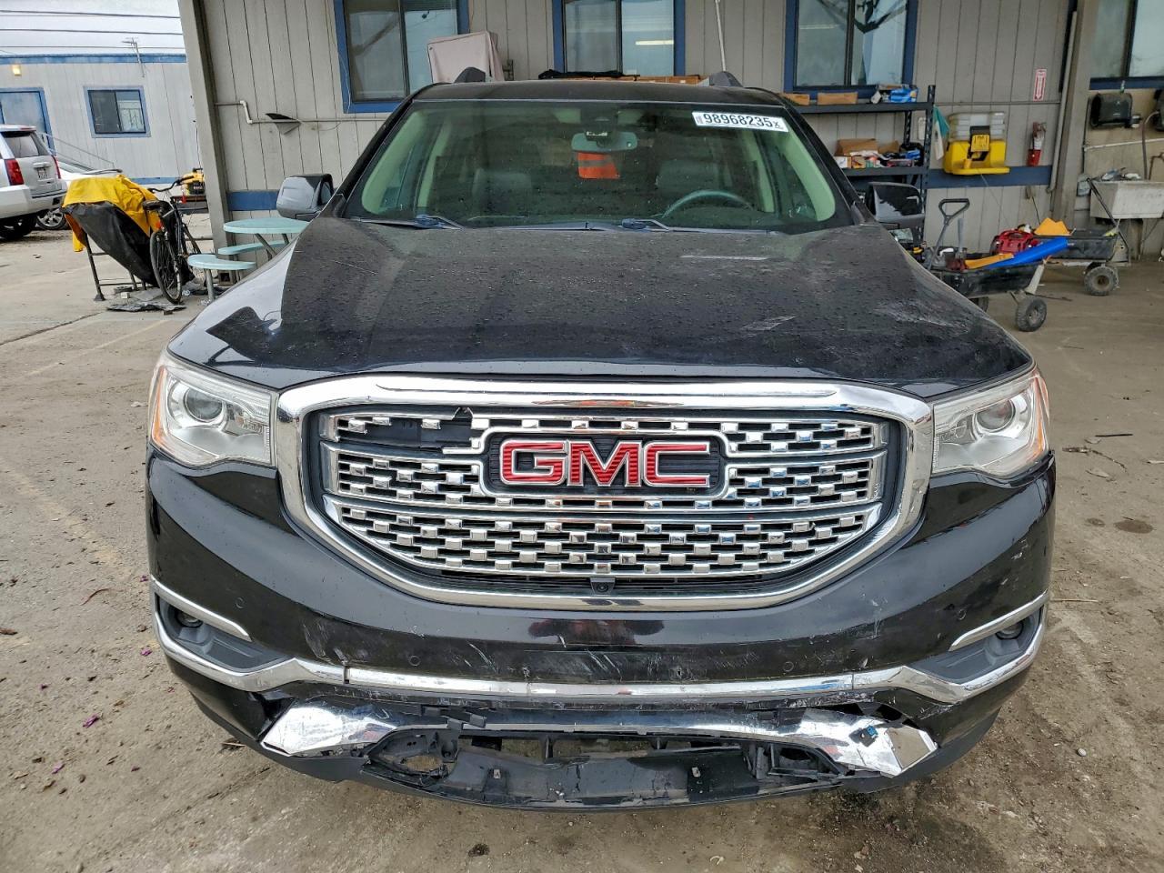 2017 GMC ACADIA