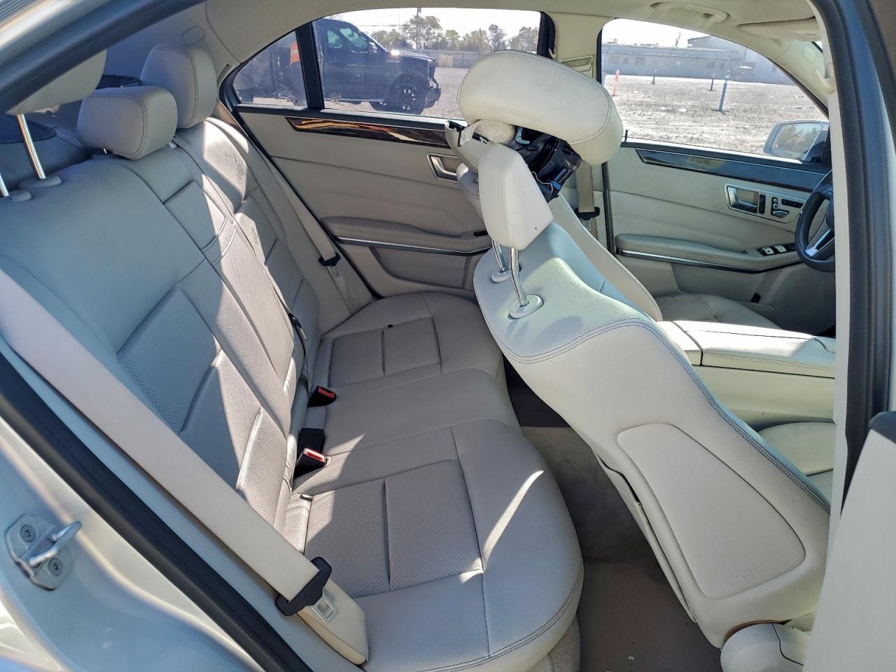 2016 MERCEDES-BENZ E-Class