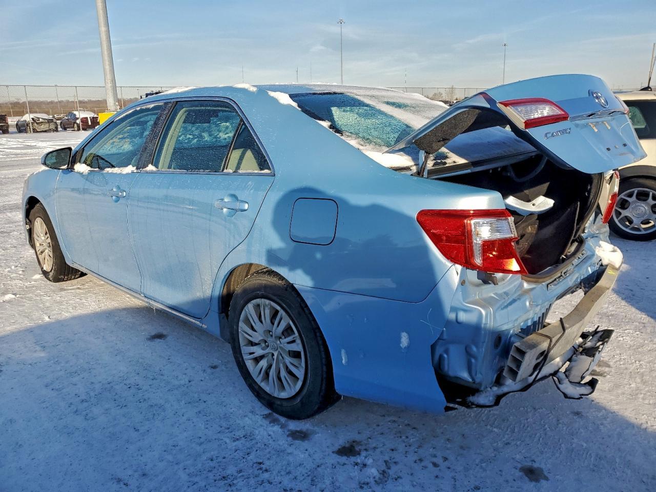 2012 TOYOTA CAMRY